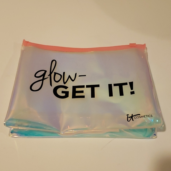 It! Cosmetics Glow Get It! Holographic Case Clear - Picture 2 of 7